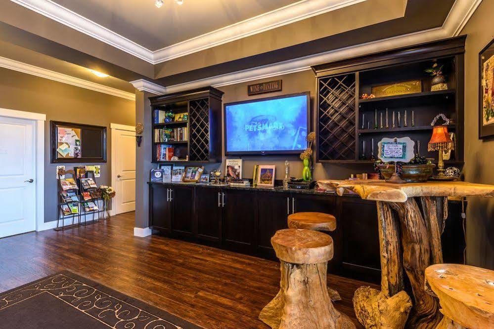 Brookside Inn Boutique Hotel Abbotsford Dış mekan fotoğraf